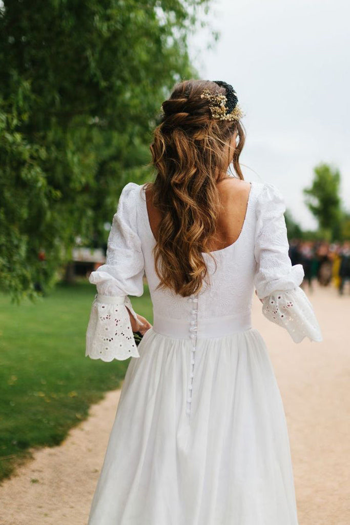 A Line Ivory 3/4 Sleeves Lace Square Wedding Dresses With Train Tiered