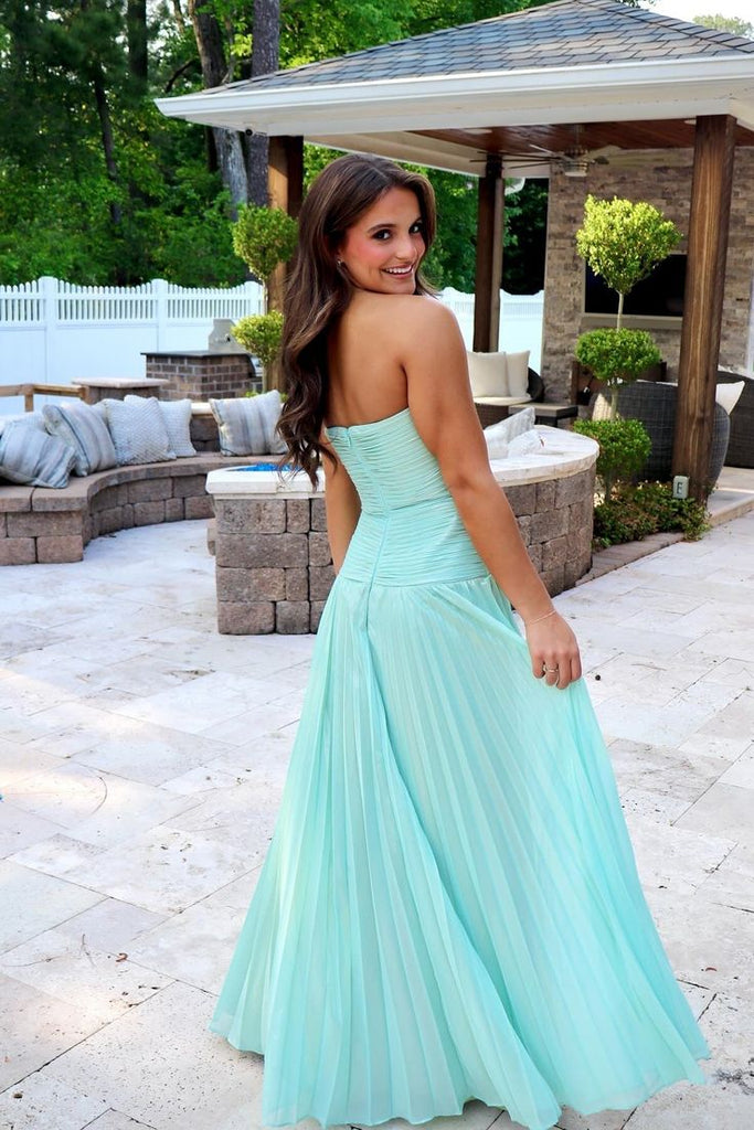 Sweetheart Aqua Slit Prom Dress With Pleated, Keyhole Evening Gown