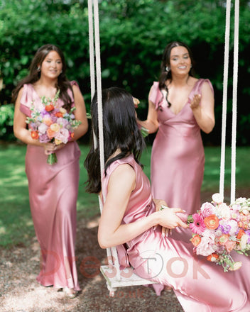 Charming Pink Sheath Sleeveless Bridesmaid Gowns with V Neck