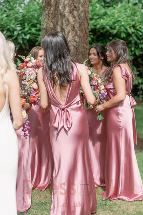 Charming Pink Sheath Sleeveless Bridesmaid Gowns with V Neck
