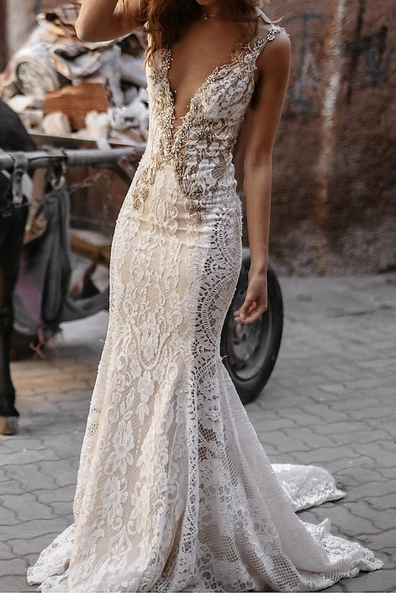 Elegant Mermaid V Neck Lace Court Train Wedding Dress Applique Bridal Gown