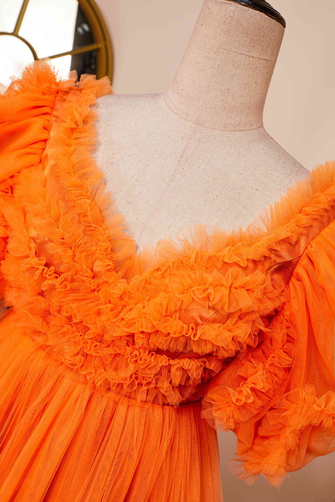Puff Sleeves Orange Tulle Short Homecoming Dress With Ruffled