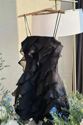 Sexy Spaghetti Straps Pink Short Homecoming Dress With Ruffles