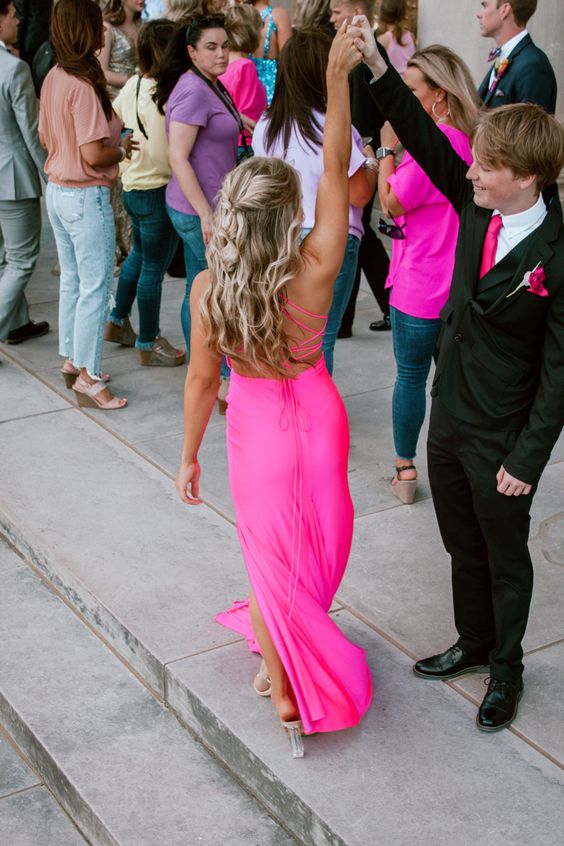Sexy Hot Pink V Neck Sleeveless Mermaid Long Formal Gown With Split
