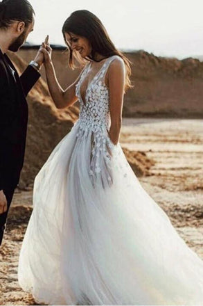 A-Line Plunging Neckline Appliques Tulle Rustic Wedding Dress with Split