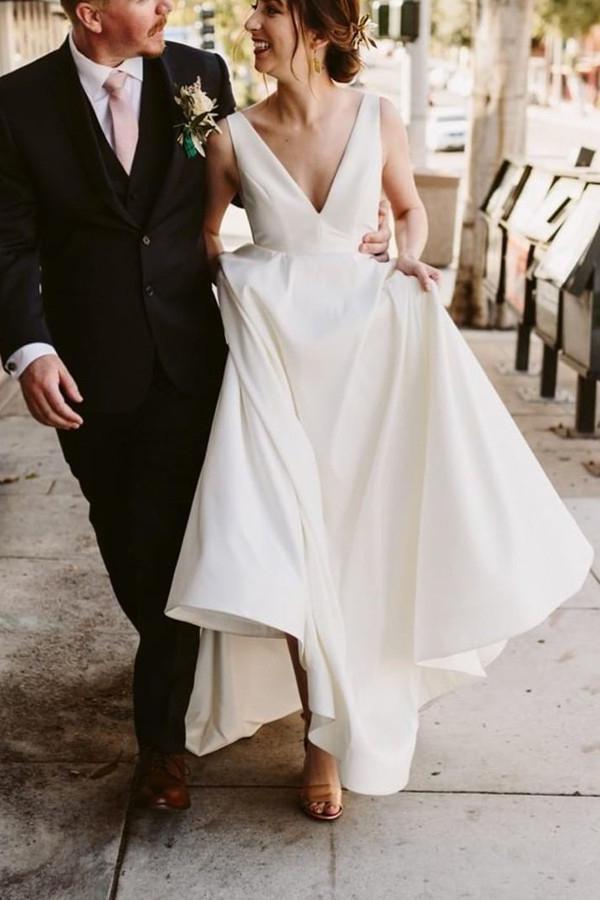 simple modern wedding dress a-line v-neck satin bridal gown dtw224