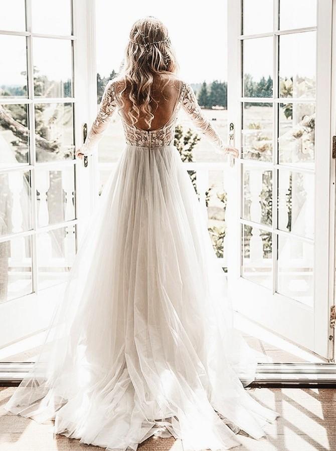 A-Line Sheer Bateau Backless Wedding Dresses With Appliques Long Sleeves