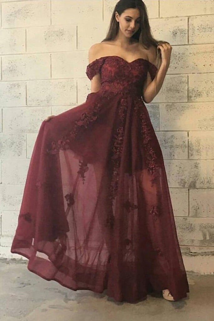 A-Line Off-the-Shoulder Tulle Prom Dresses With Appliques