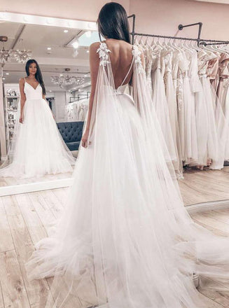 Spaghetti Straps V-neck Boho Wedding Dress Backless Bridal Dress