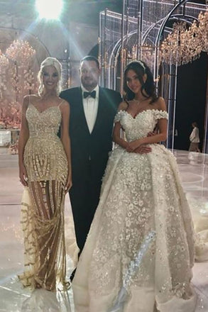 Off-Shoulder Tulle Appliques Wedding Dress With Detachable Train