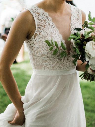 A-line Sheer Round Neckline Lace Chiffon Beach Wedding Dress