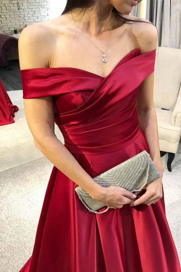 Elegant Off-the-Shoulder Burgundy Satin Prom Dress with Ruched