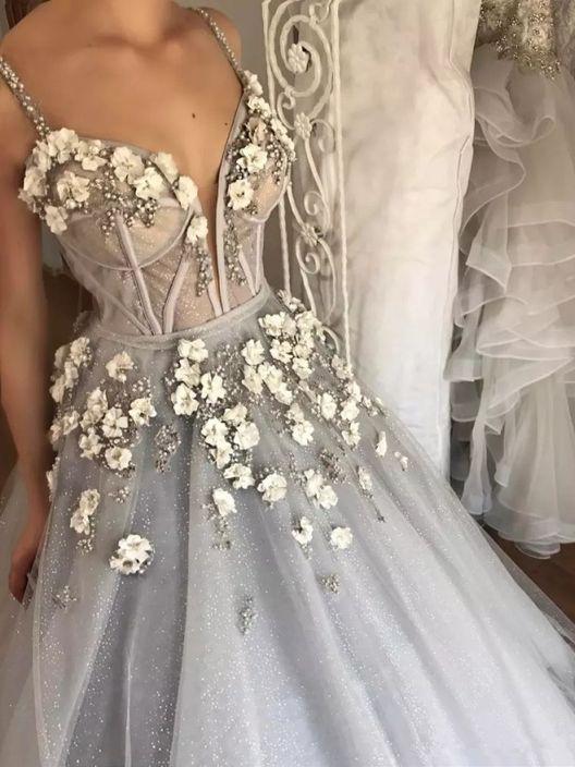 Silver ball clearance gown prom dress