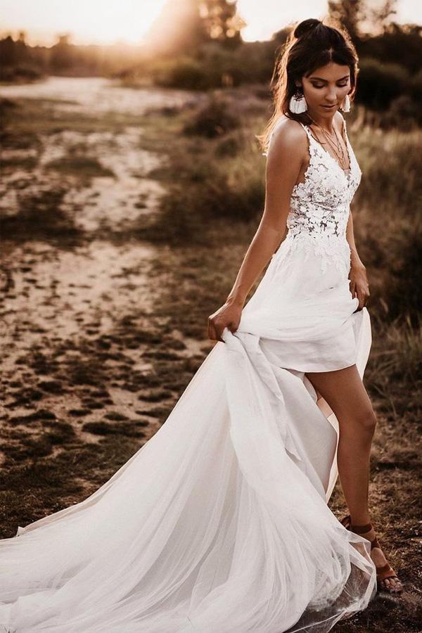 ivory v neck tulle backless bridal dress a-line wedding dresses with lace applique dtw36