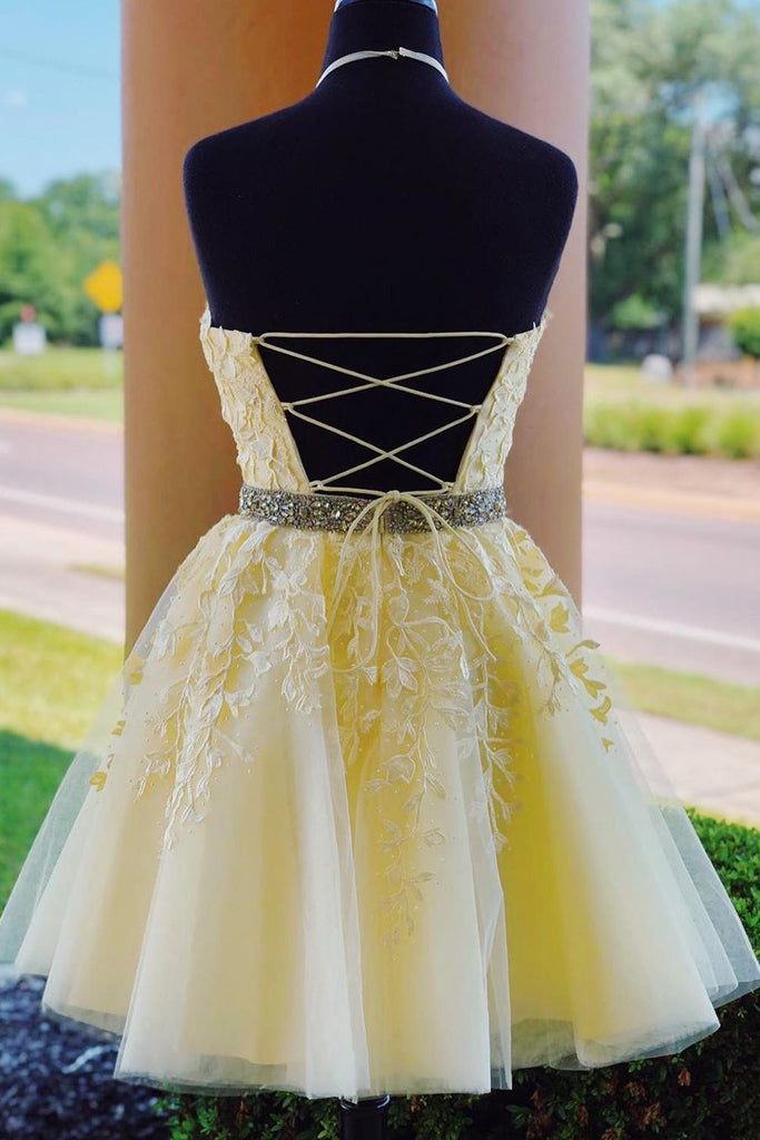 Tulle Lace Appliques Beading Short Homecoming Dress with Lace-Up