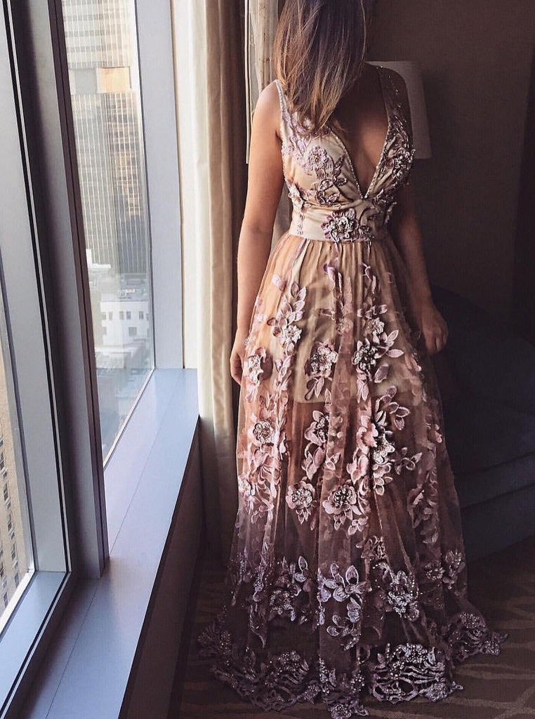 A-line V-neck Long Prom Dresses Sleeveless Formal Dress With Appliques