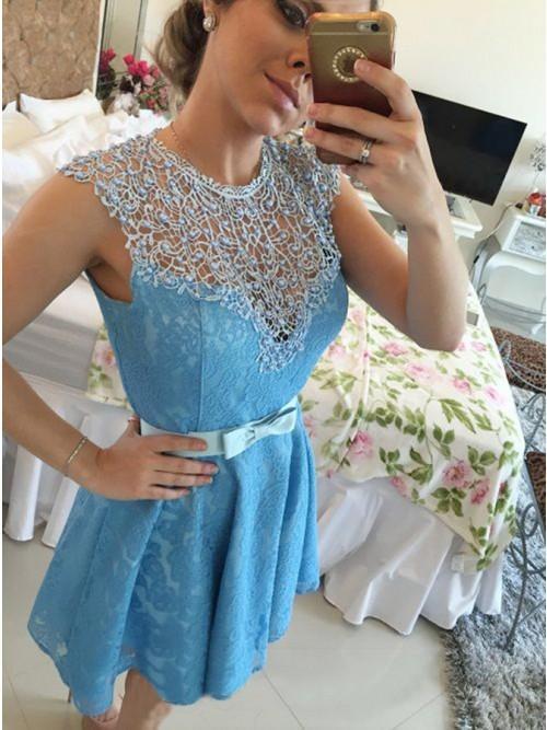 A-Line Jewel Keyhole Back Lace Short Prom Homecoming Dress With Bowknot