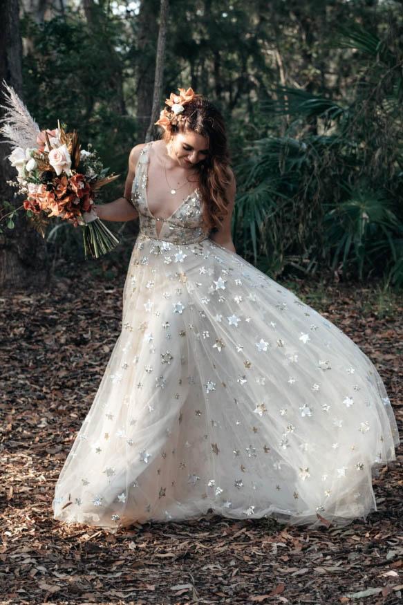 beach wedding dresses v-neck boho shiny star tulle bridal gown dtw90