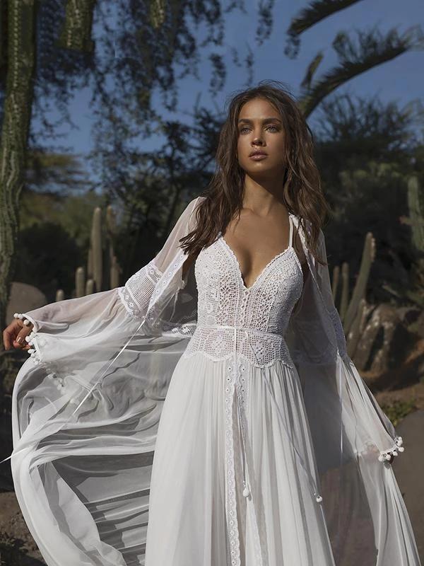 Boho High-Low Lace Maxi Dress - Deep V-Neck, Backless, Flowy Beach Wedding Dress