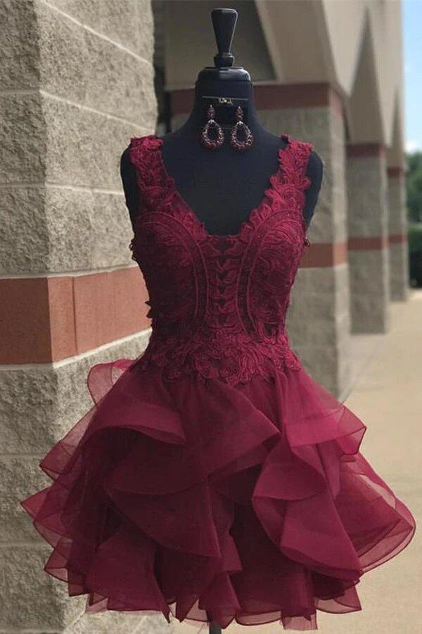 Princess Lace Appliques Dark Green Homecoming Dress with Flounced