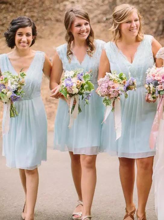 A-Line V-Neck Knee-Length Mint Blue Chiffon Bridesmaid Dresses
