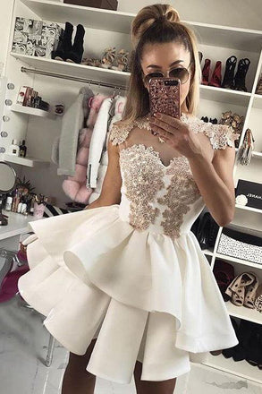Sexy High Neck Short Prom Dresses Appliques Cocktail Party Dresses