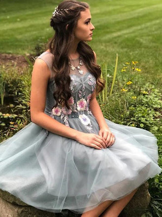 Illusion Round Neckline Grey Tulle Homecoming Dresses With Appliques