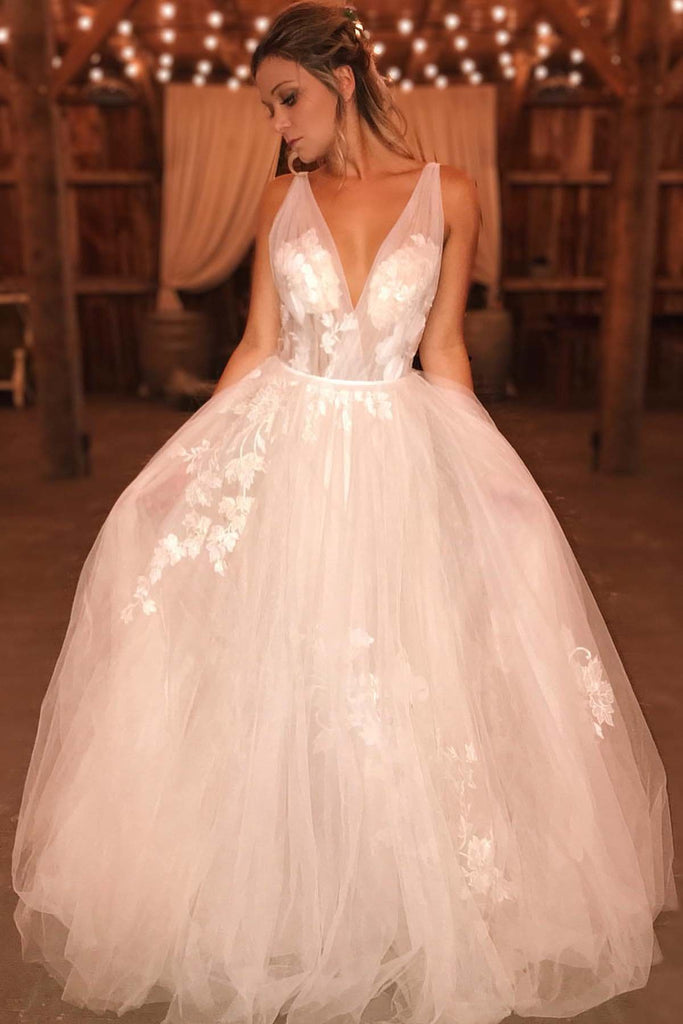 a-line v-neck boho sleeveless wedding dresses applique tulle bridal gown dtw390