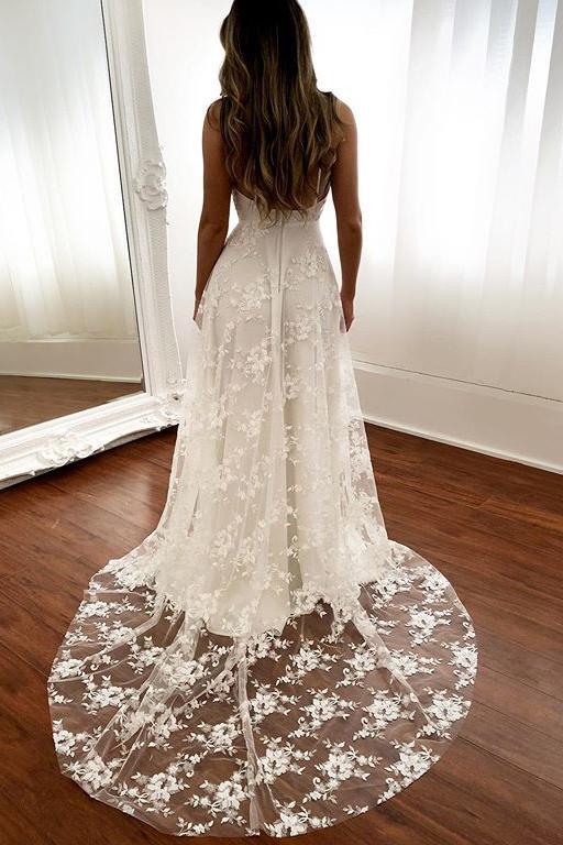 Lace Beach Wedding Dresses V-neck Backless Bridal Gown With Split
