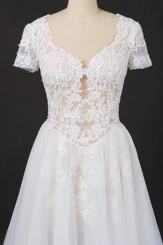 a-line short sleeves lace appliques wedding dress keyhole back bridal gown dtw304