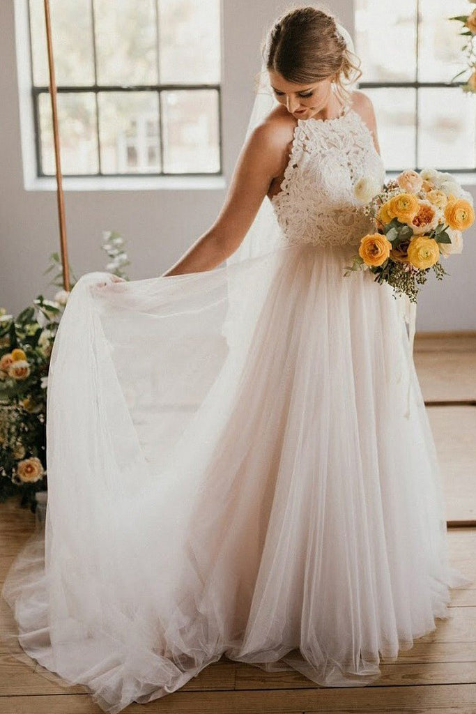 A-Line Bateau Tulle Beach Wedding Dress with Lace Top DTW109 DressTok.co.uk A-Line Bateau Tulle Beach Wedding Dress with Lace Top DTW109 DressTok.co.uk