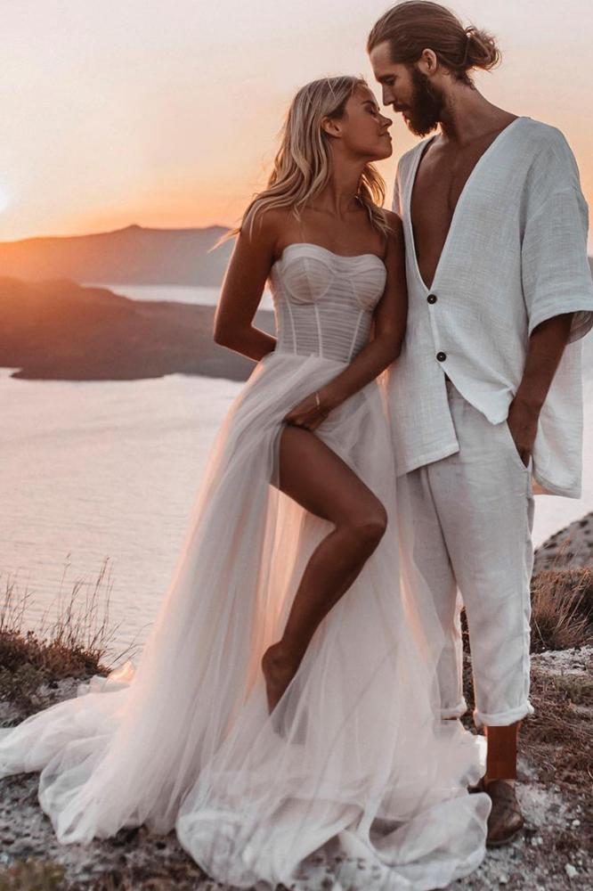 A-line Sweetheart Tulle Bohemian Beach Wedding Dresses with High Split