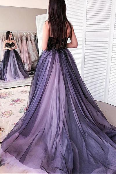 Charming Sweetheart Appliques Ball Gown Tulle Long Prom Dresses