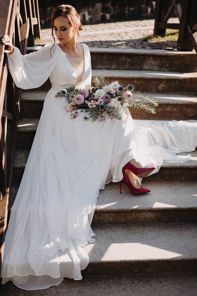 Beautiful Chiffon Wedding Gown Long Puff Sleeves Beach Wedding Dress