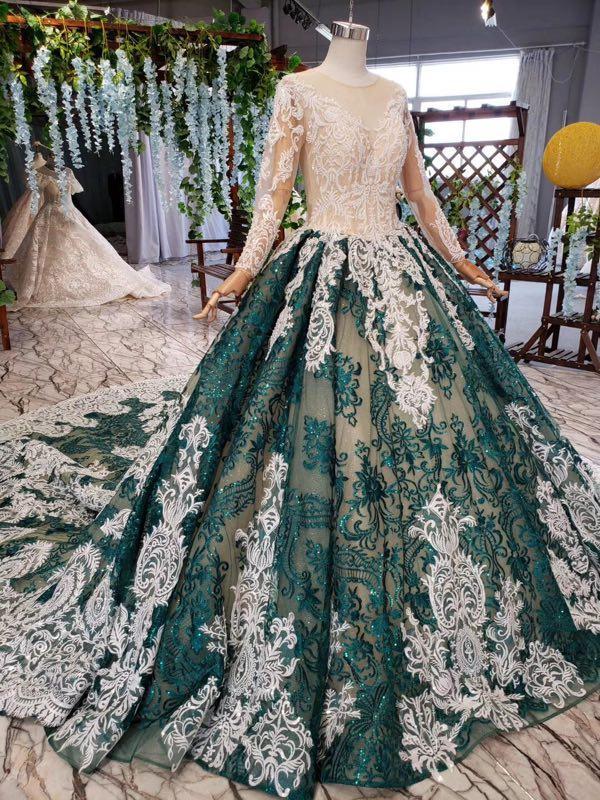 Long Sleeve Appliques Beading Quinceanera Dresses Ball Gown Vintage Wedding Dress