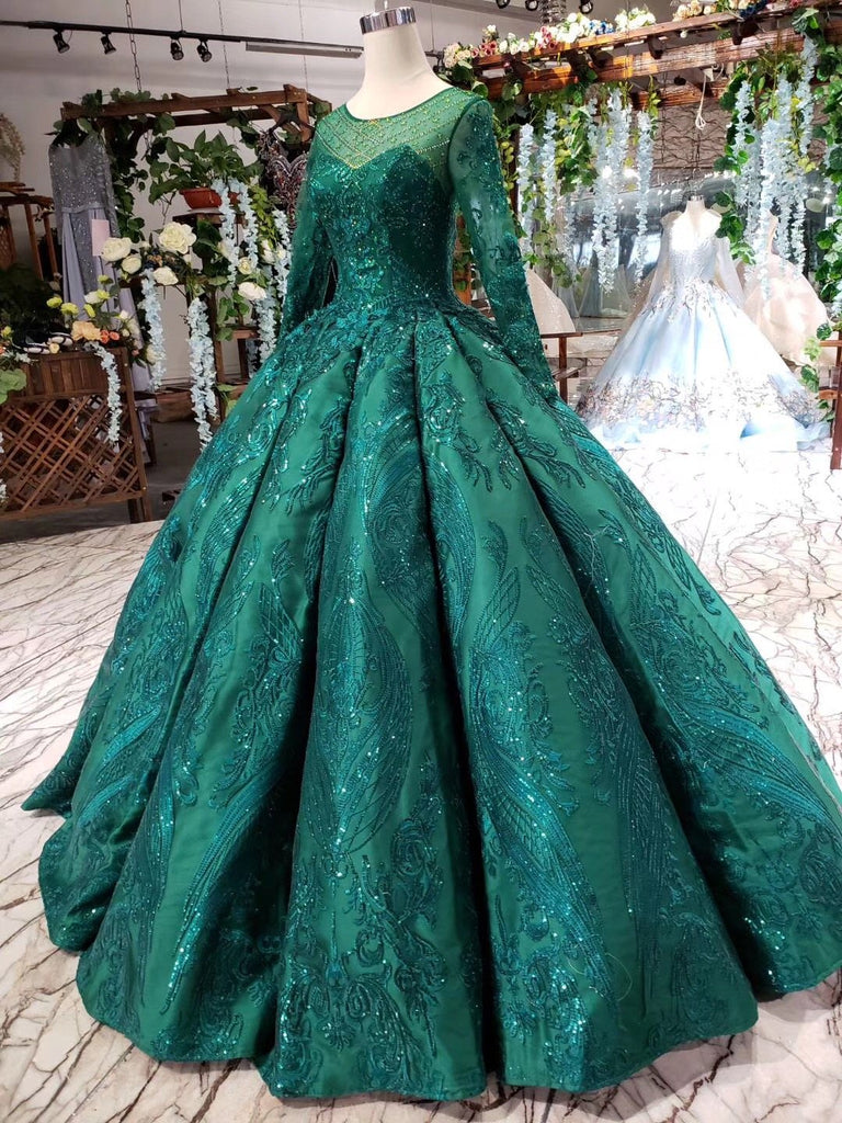 Princess Green Quinceanera Gown Beaded Appliques Long Sleeves Ball Gown