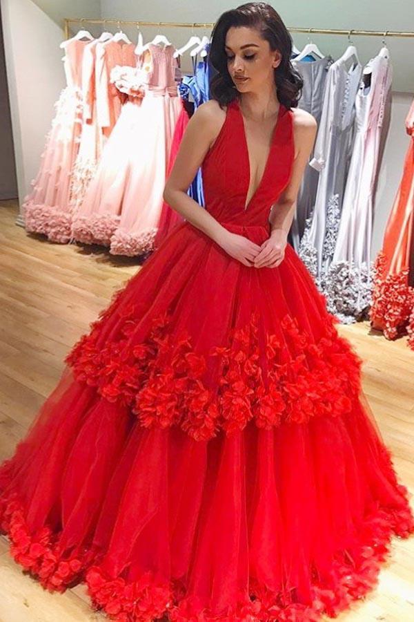 Plunging Neckline Red Ball Gown Tulle Prom Dresses With Applique