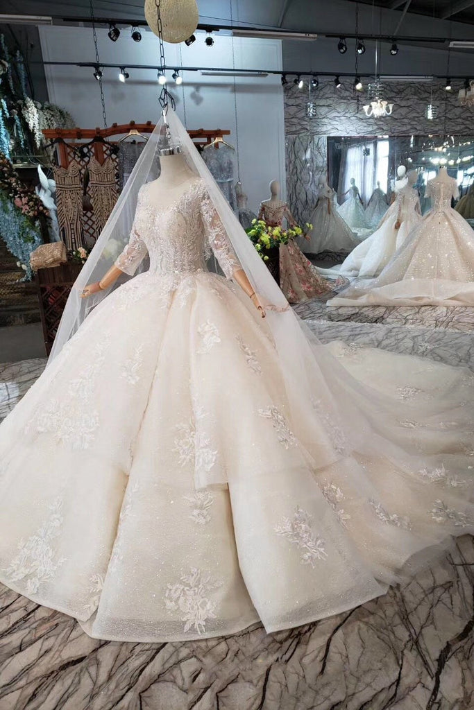 Princess Sheer Neckline Appliques Wedding Dress with 3/4 Sleeves