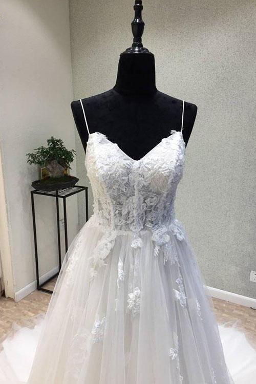 Princess Spaghetti Straps Lace Tulle Lace-up Beach Wedding Dress