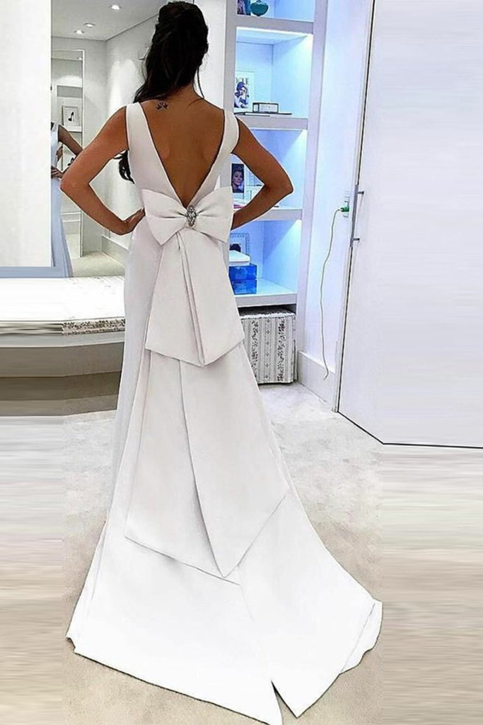 Bow-knot Back Mermaid Wedding Dress, Satin V-neck Bridal Gown