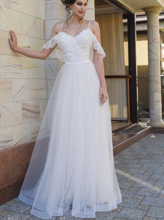 spaghetti straps lace dropped sleeves flowy backless tulle beach wedding dress dtw141