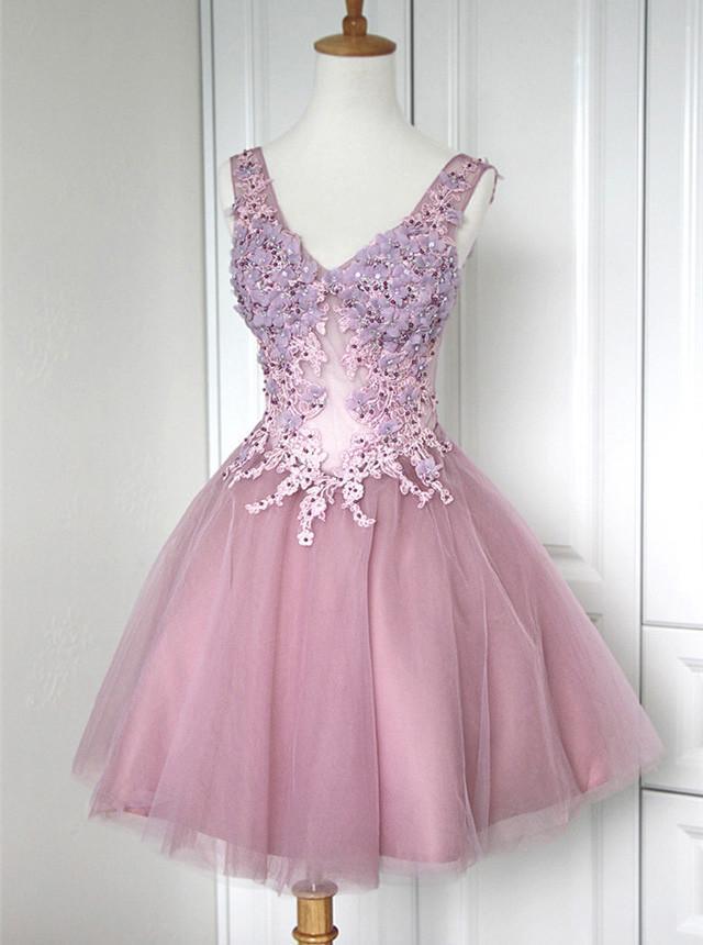 Chic A-Line V-neck Tulle Homecoming Dress, Sweeth 16 Dress With Appliques