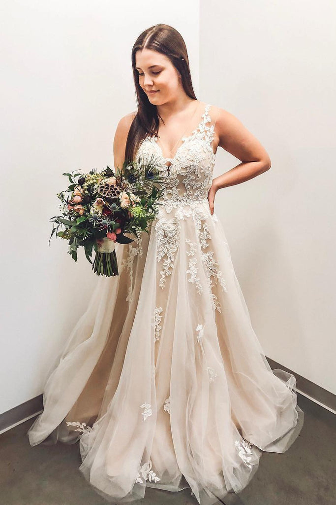 plus size bridal gown princess v-neck appliques tulle wedding dress dtw191