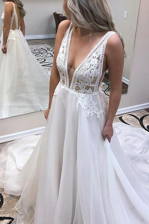 a-line v-neck long sleeveless wedding dress with lace appliques dtw198