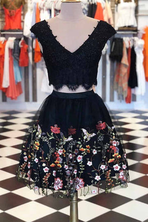 lace v-neck short prom dresses embroidered two piece graduation gown dth179